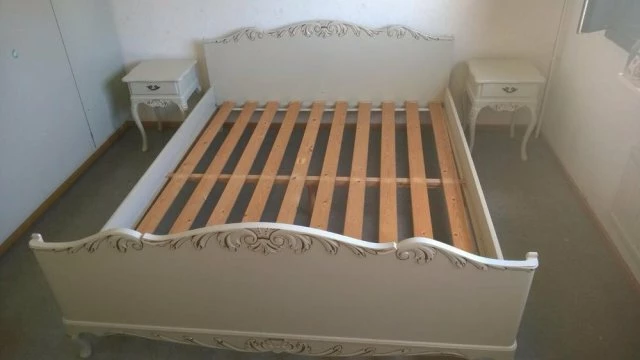 Talonpoikaisrokokoo Sänky 4 Talonpoikaisrokokoo Sänky - Image 2