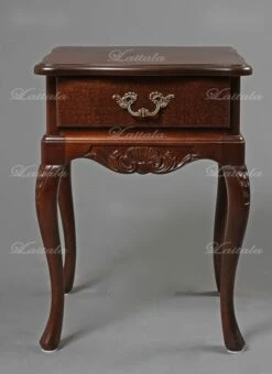 Talonpoikaisrokokoo Yöpöytä 13 Talonpoikaisrokokoo Yöpöytä -Vuodevaatteet Myynti 2024 222 50 50 358