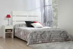 Esittelyssä olevat tuotteet -Vuodevaatteet Myynti 2024 Black20paaty20yopoydalla20valkoinen