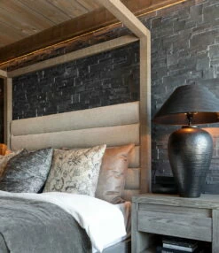 Hunter Yöpöytä 12 Hunter Yöpöytä -Vuodevaatteet Myynti 2024 Hunter 06 86813 1 1