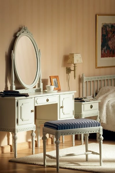 Kustavilainen Kampauslipasto Peilillä 6 Kustavilainen Kampauslipasto Peilillä - Image 4