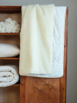 Kaiho Patjansuoja 200×200 Cm 7 Kaiho Patjansuoja 200×200 Cm -Vuodevaatteet Myynti 2024 Lennol Kaiho petauspatjansuoja 3