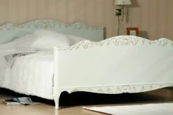 Talonpoikaisrokokoo Sänky 13 Talonpoikaisrokokoo Sänky -Vuodevaatteet Myynti 2024 MG 0524