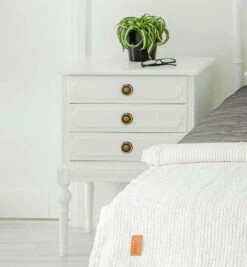 Kustavilainen Lipasto 11 Kustavilainen Lipasto -Vuodevaatteet Myynti 2024 kustav yopoyta 3ltk