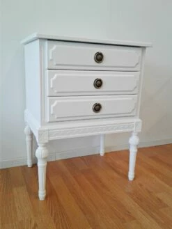 Kustavilainen Lipasto 10 Kustavilainen Lipasto -Vuodevaatteet Myynti 2024 kustav yopoyta 3ltk2 1